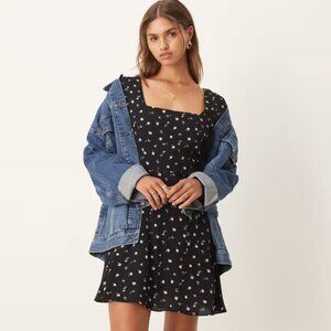 Glamorous long sleeve mini tea dress in black lilac floral